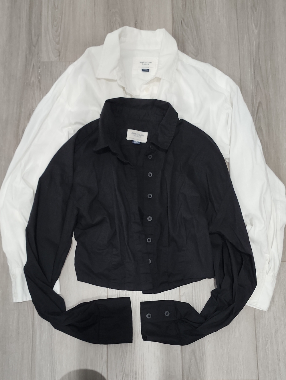American Eagle Outfitters Black And White Button-Down Shirt